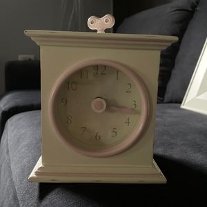 Pottery barn kids clock music 🎶 Clock